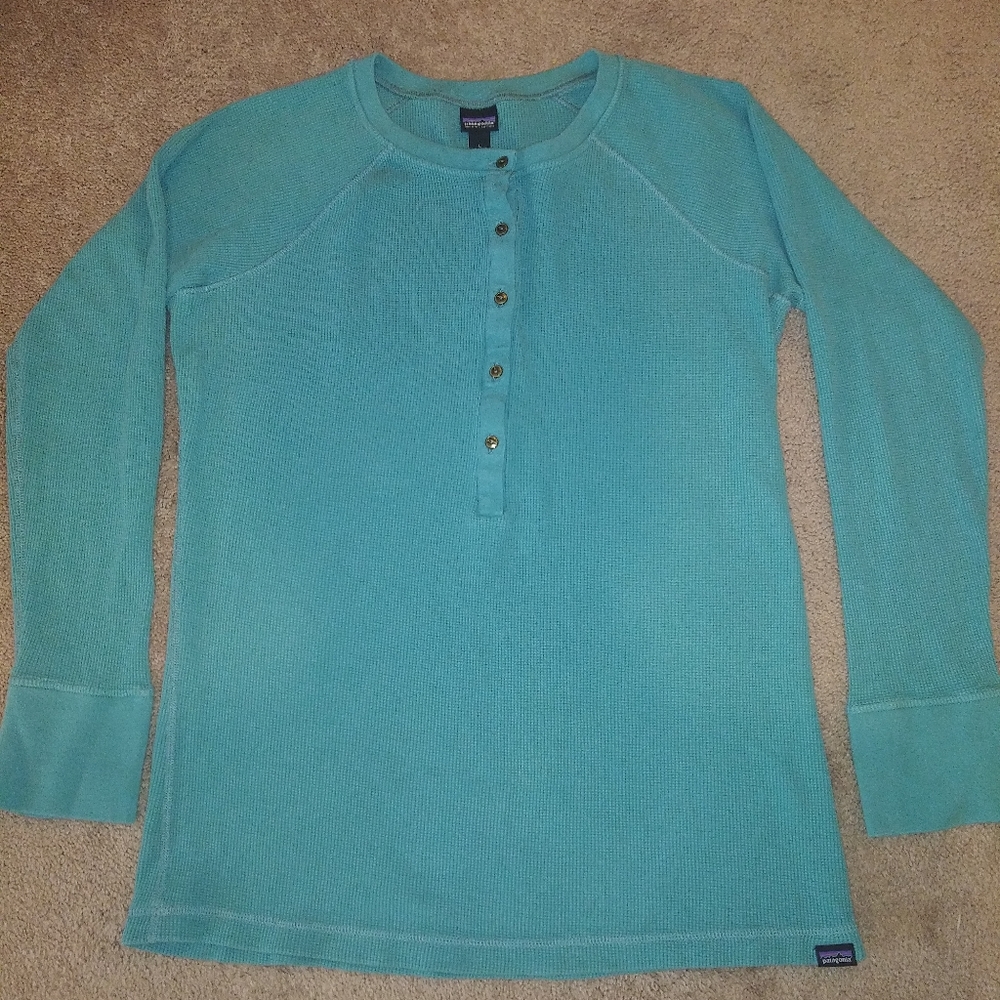 Patagonia long sleeve shirt